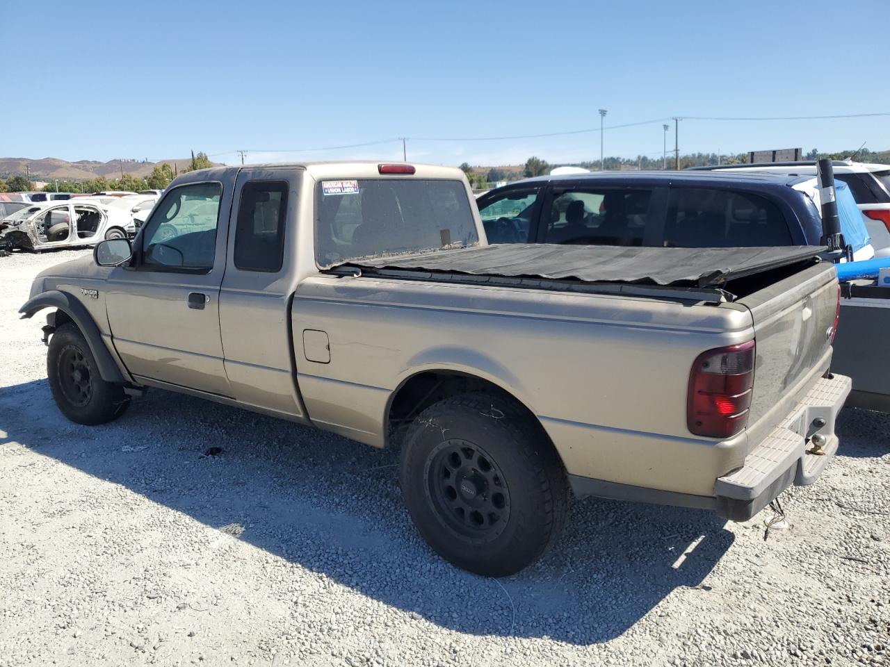 2004 FORD RANGER photo 2