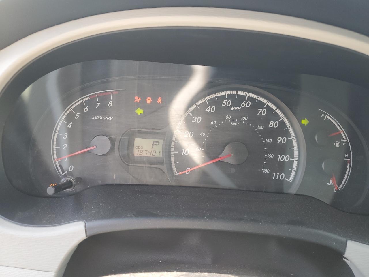 2013 TOYOTA SIENNA L 7-PASSENGER photo 9