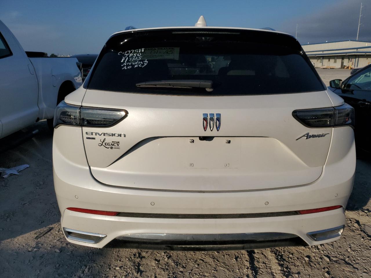 2025 BUICK ENVISION AVENIR photo 6