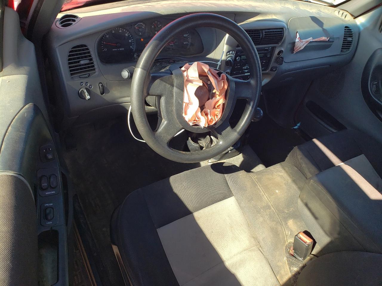 2005 FORD RANGER photo 8