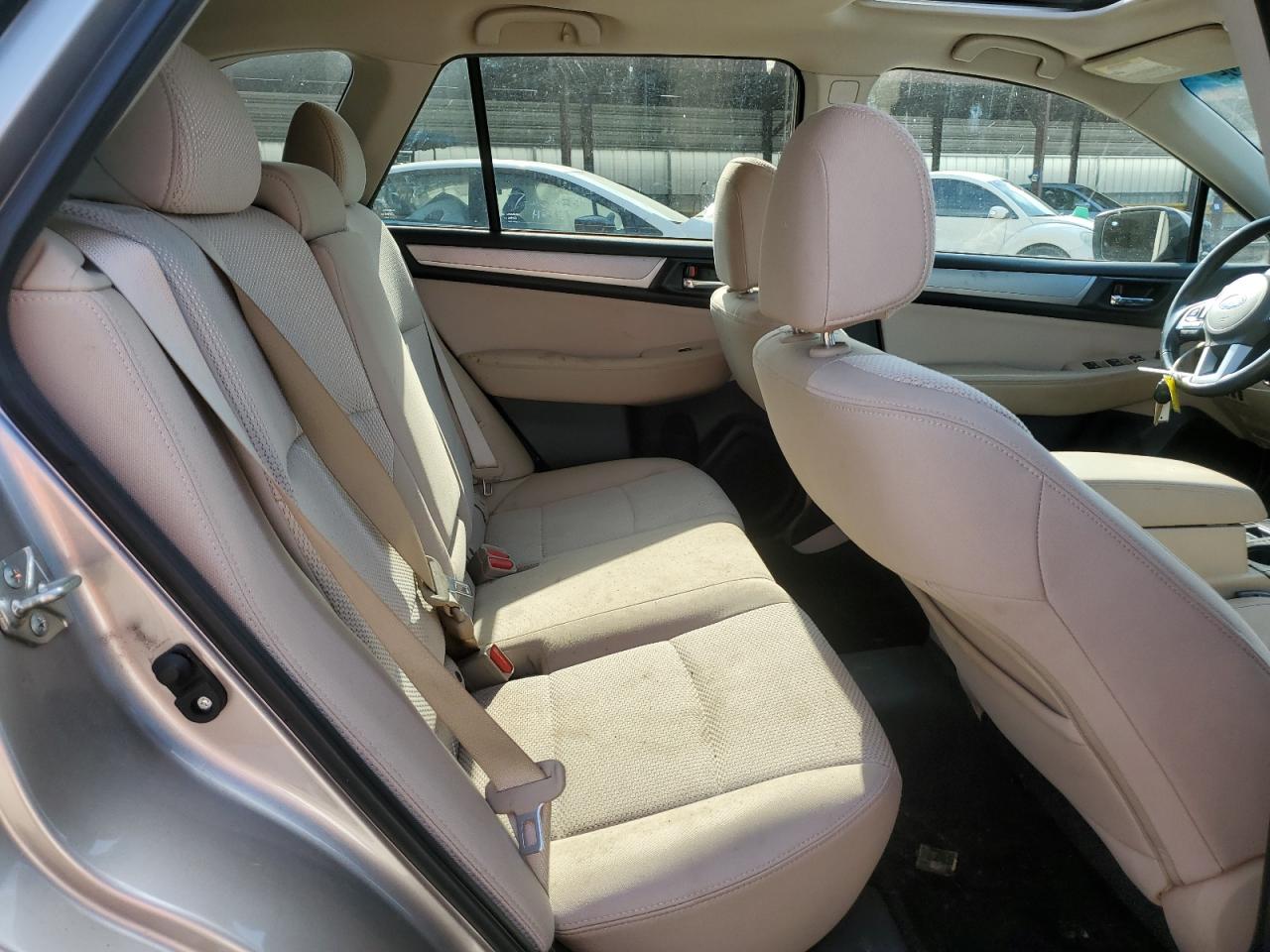 2015 SUBARU OUTBACK 2.5I PREMIUM photo 11