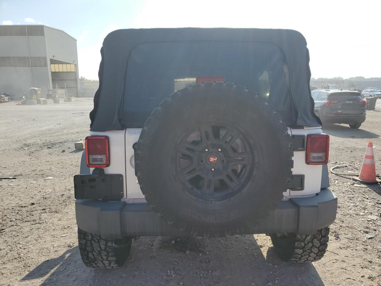 2010 JEEP WRANGLER UNLIMITED SPORT photo 6
