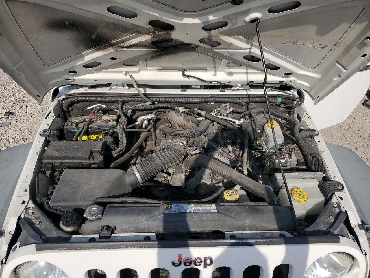 2010 JEEP WRANGLER UNLIMITED SPORT photo 12