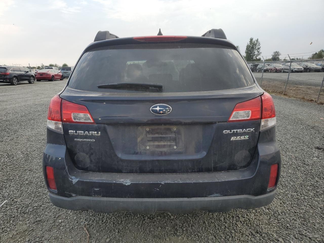 2014 SUBARU OUTBACK 2.5I PREMIUM photo 11