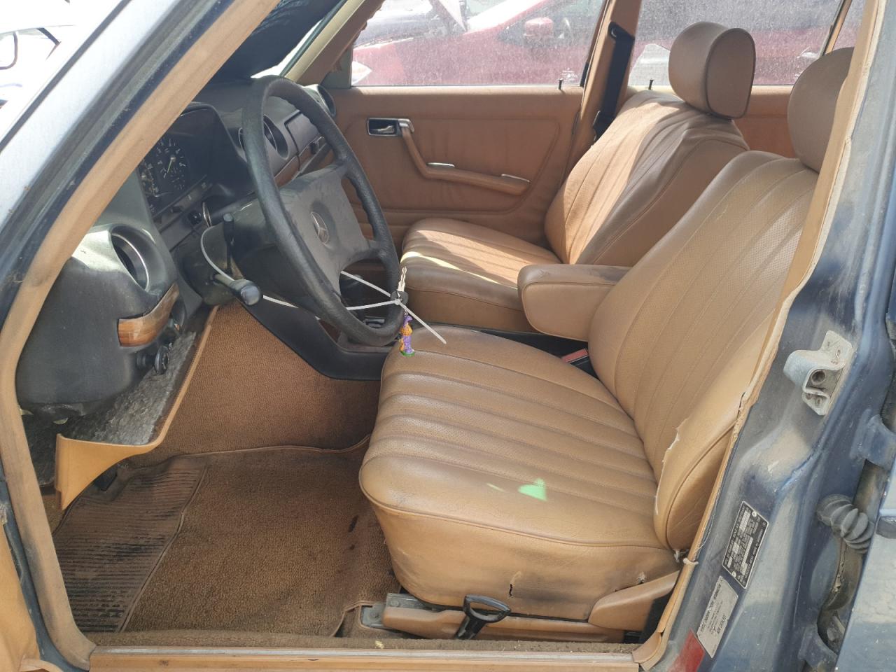 1982 MERCEDES-BENZ 300 DT photo 13