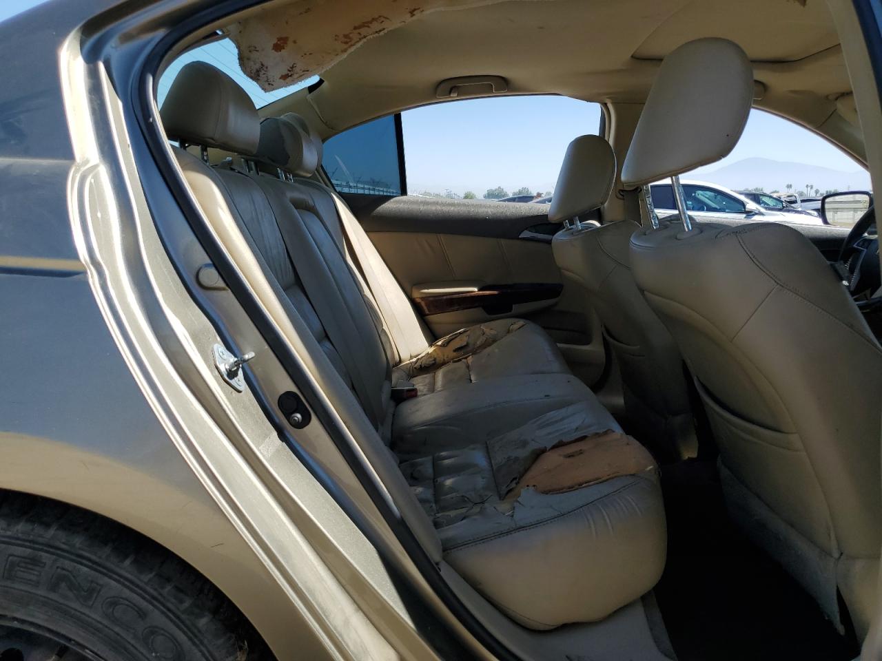 2008 HONDA ACCORD EXL photo 28