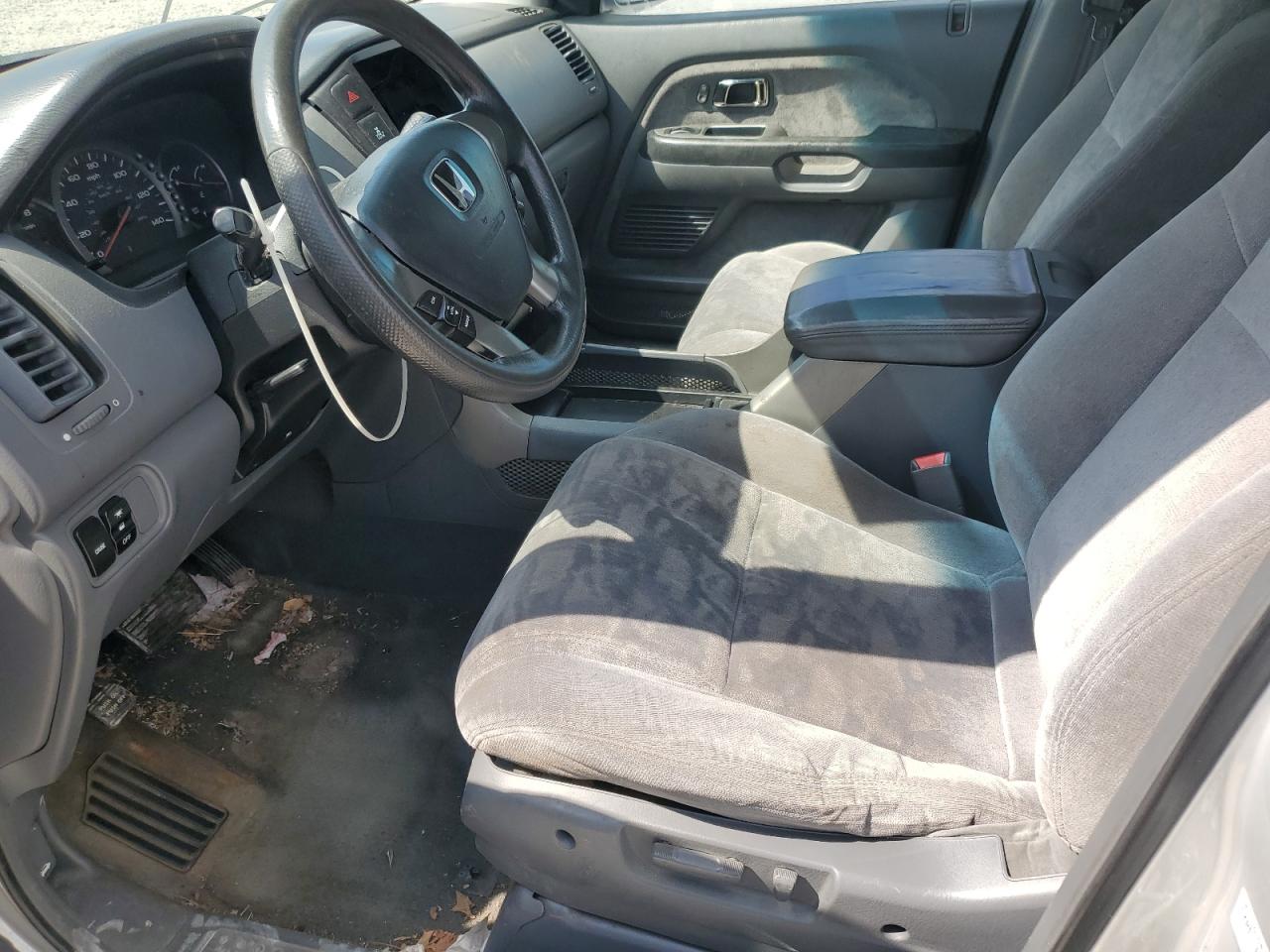 2004 HONDA PILOT EX photo 13