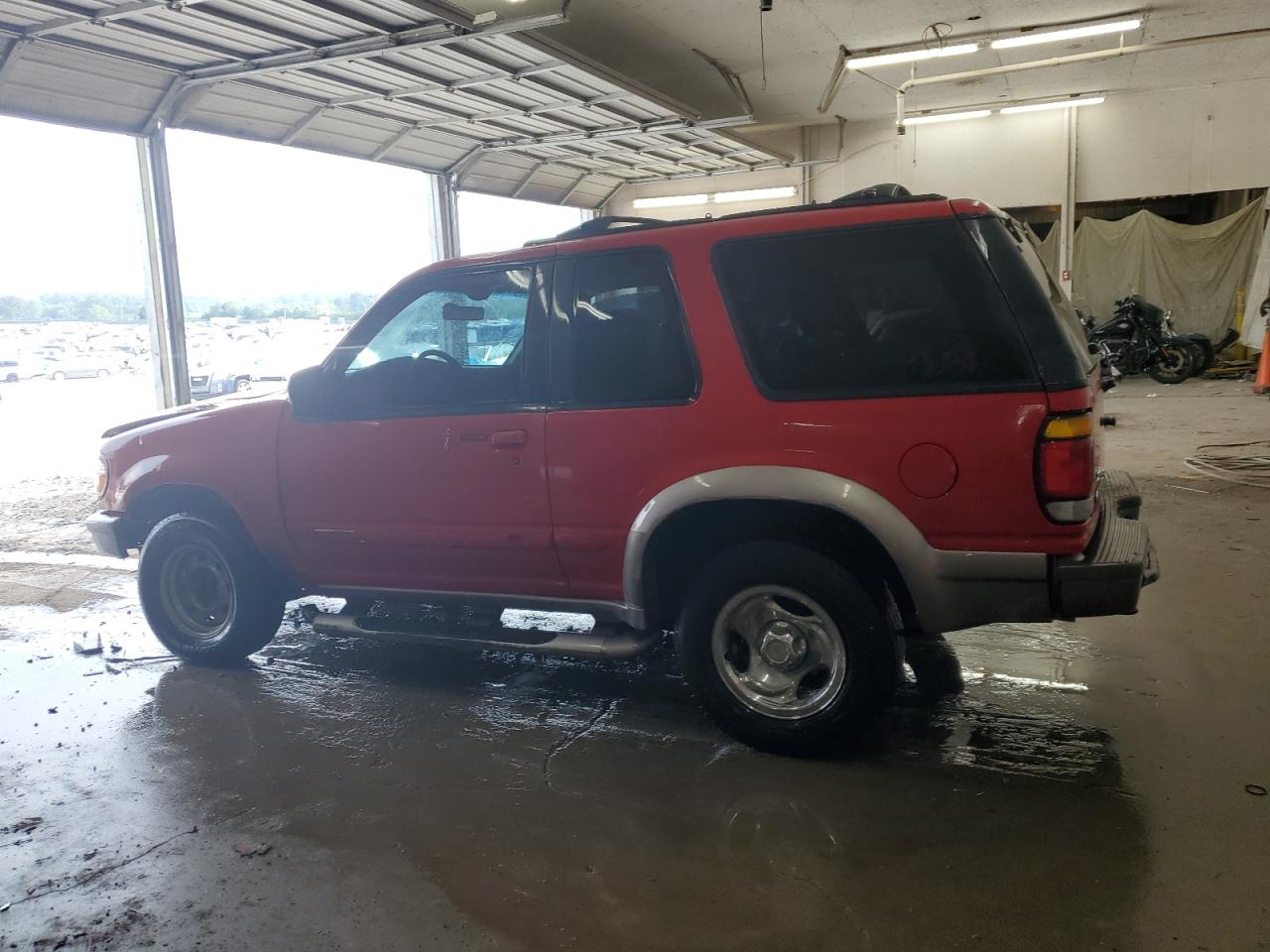 1997 FORD EXPLORER photo 4