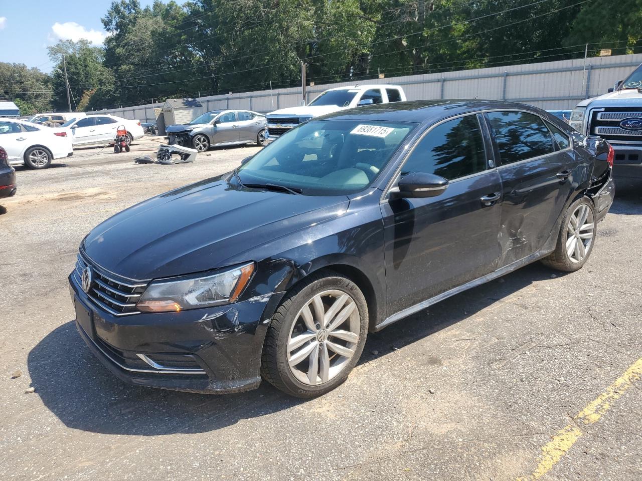 2019 VOLKSWAGEN PASSAT