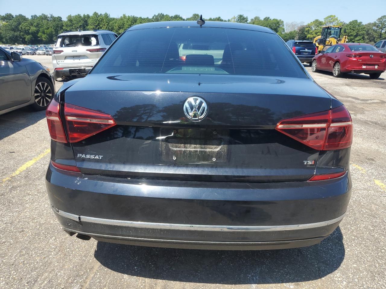 2019 VOLKSWAGEN PASSAT WOLFSBURG photo 6