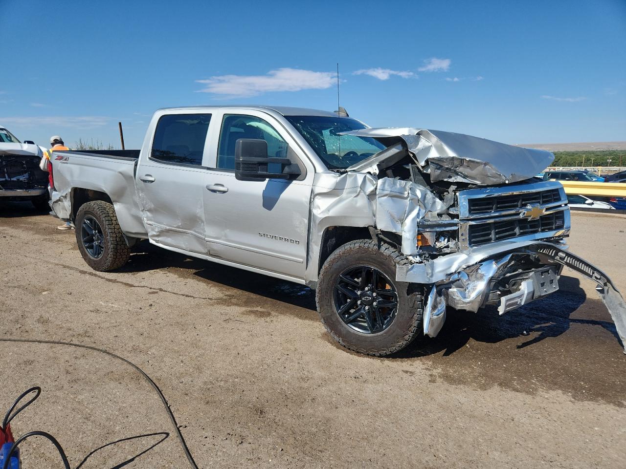 2015 CHEVROLET SILVERADO K1500 LT photo 4