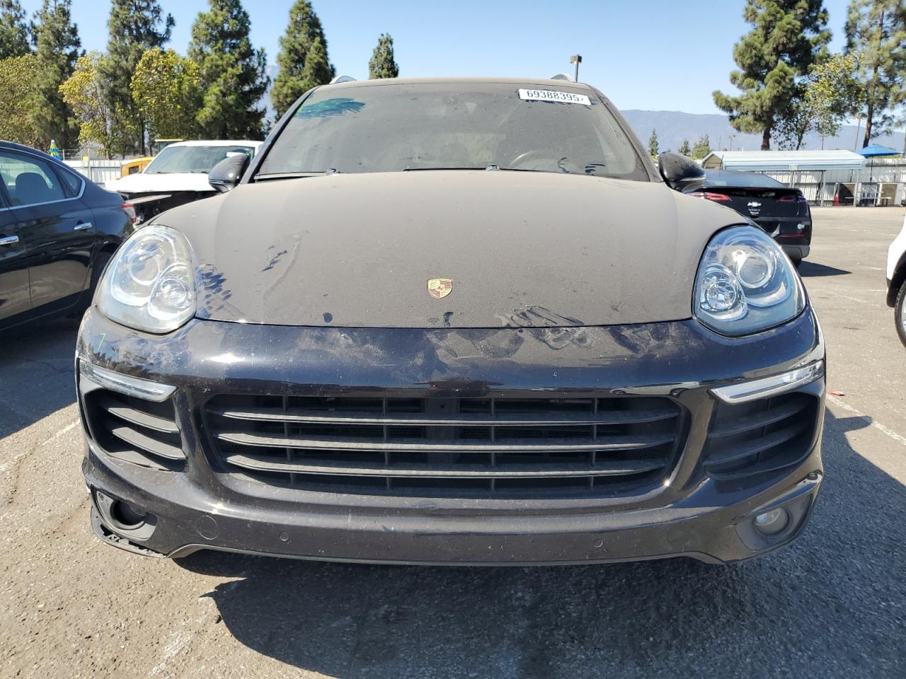 2016 PORSCHE CAYENNE photo 9