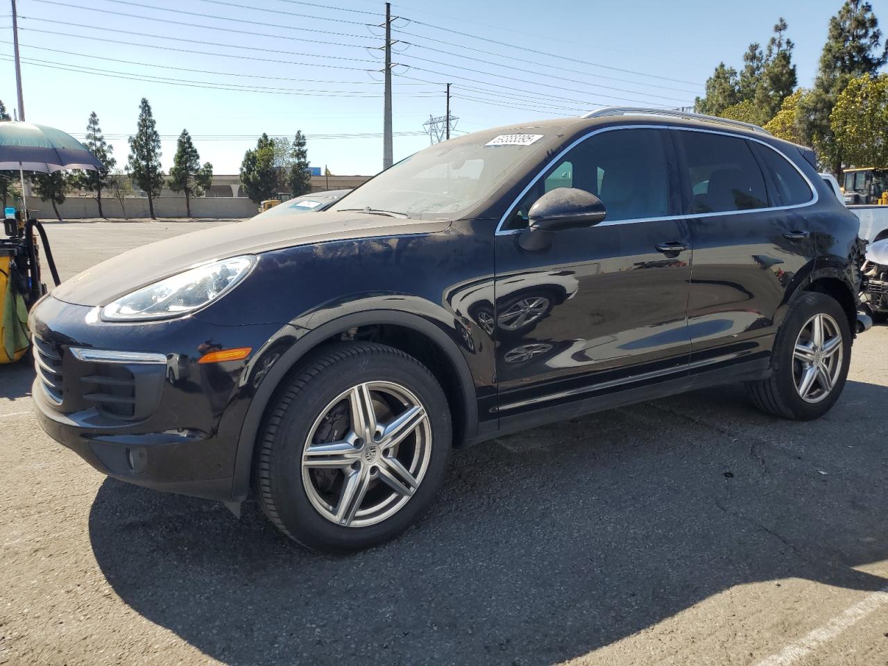 2016 PORSCHE CAYENNE