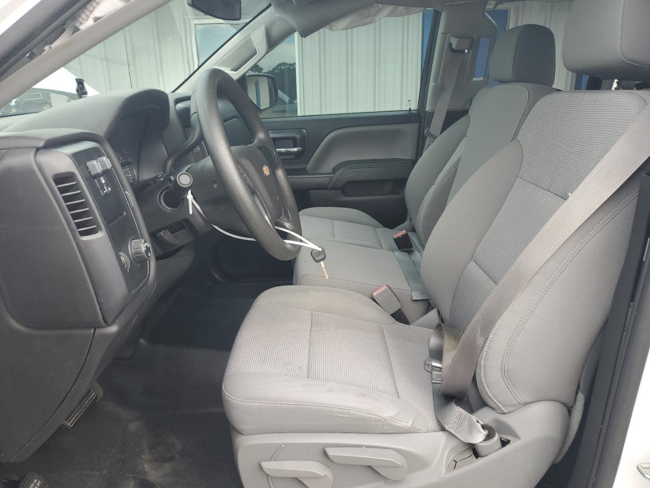 2015 CHEVROLET SILVERADO C1500 photo 13