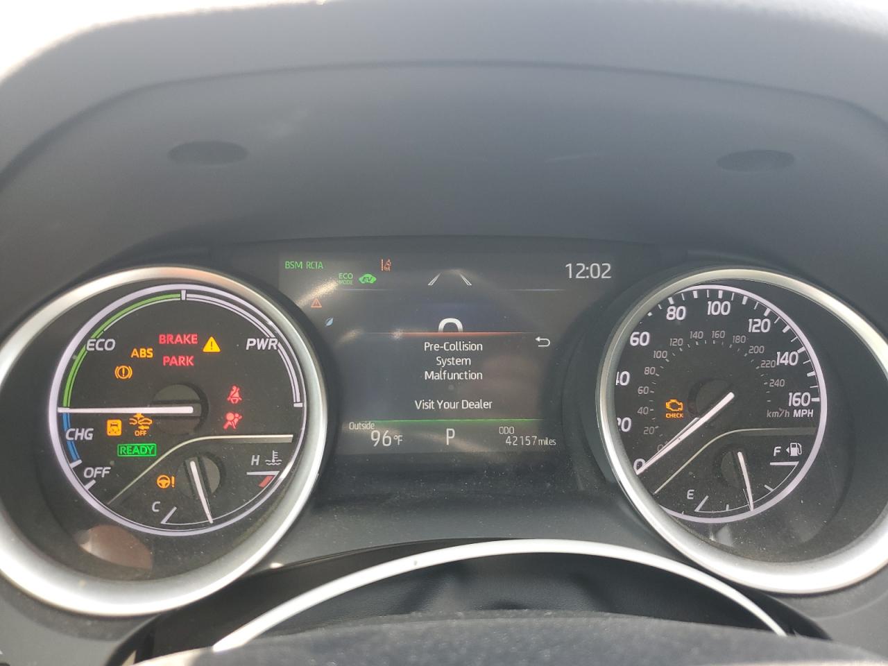 2022 TOYOTA CAMRY XLE photo 9