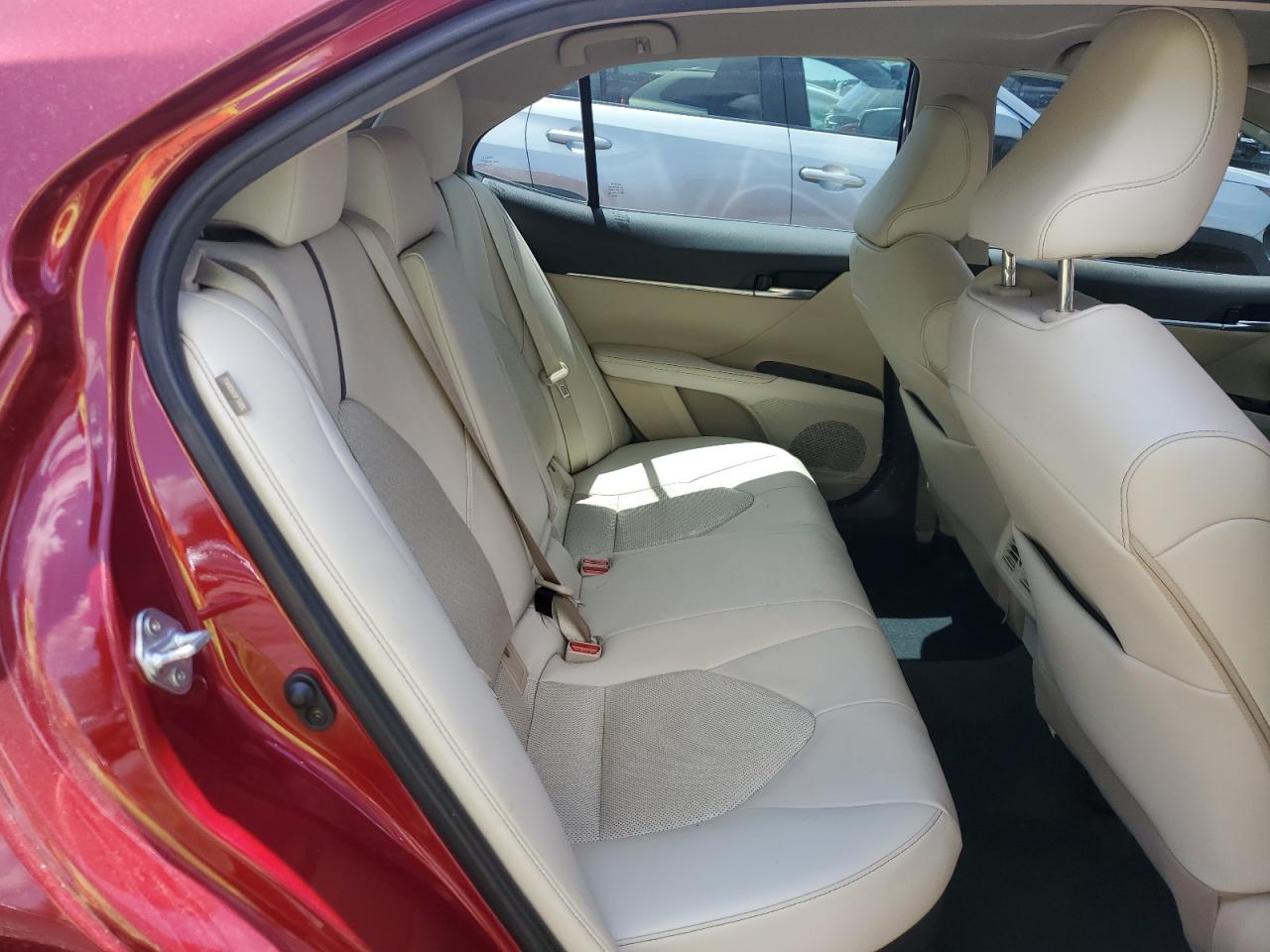 2022 TOYOTA CAMRY XLE photo 10