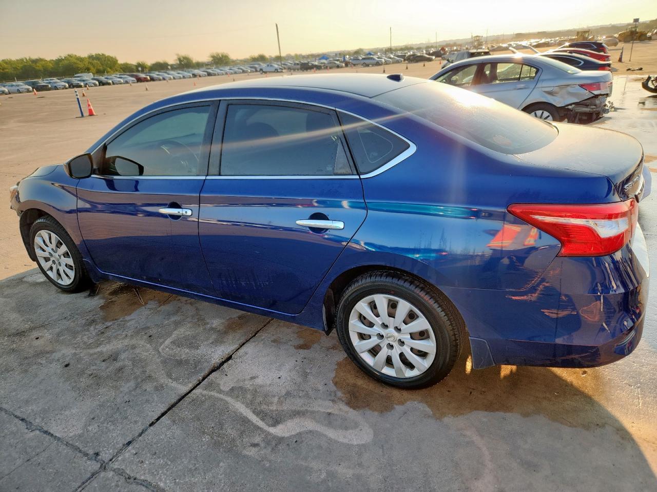 2017 NISSAN SENTRA SV photo 3