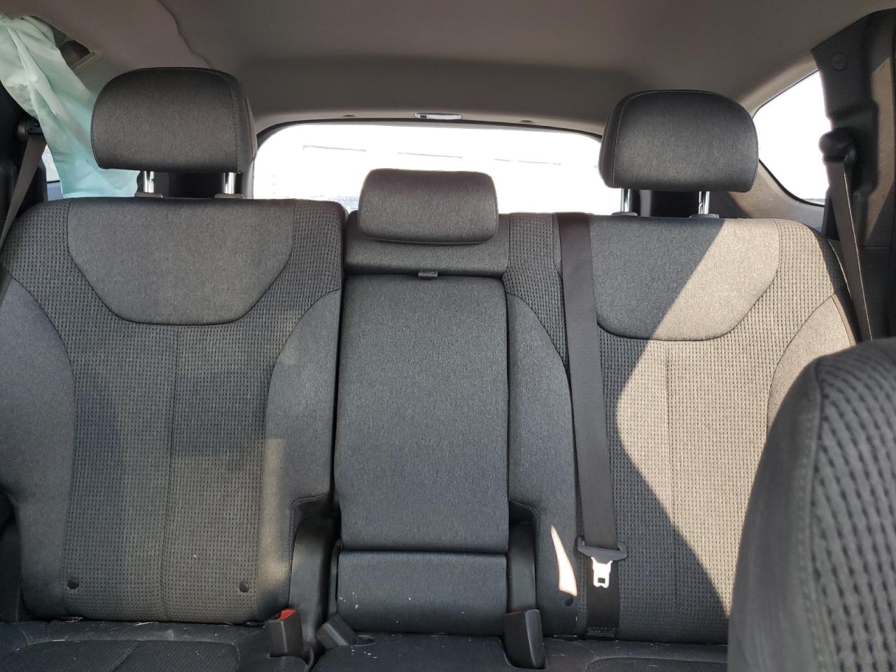 2019 HYUNDAI SANTA FE SEL photo 19