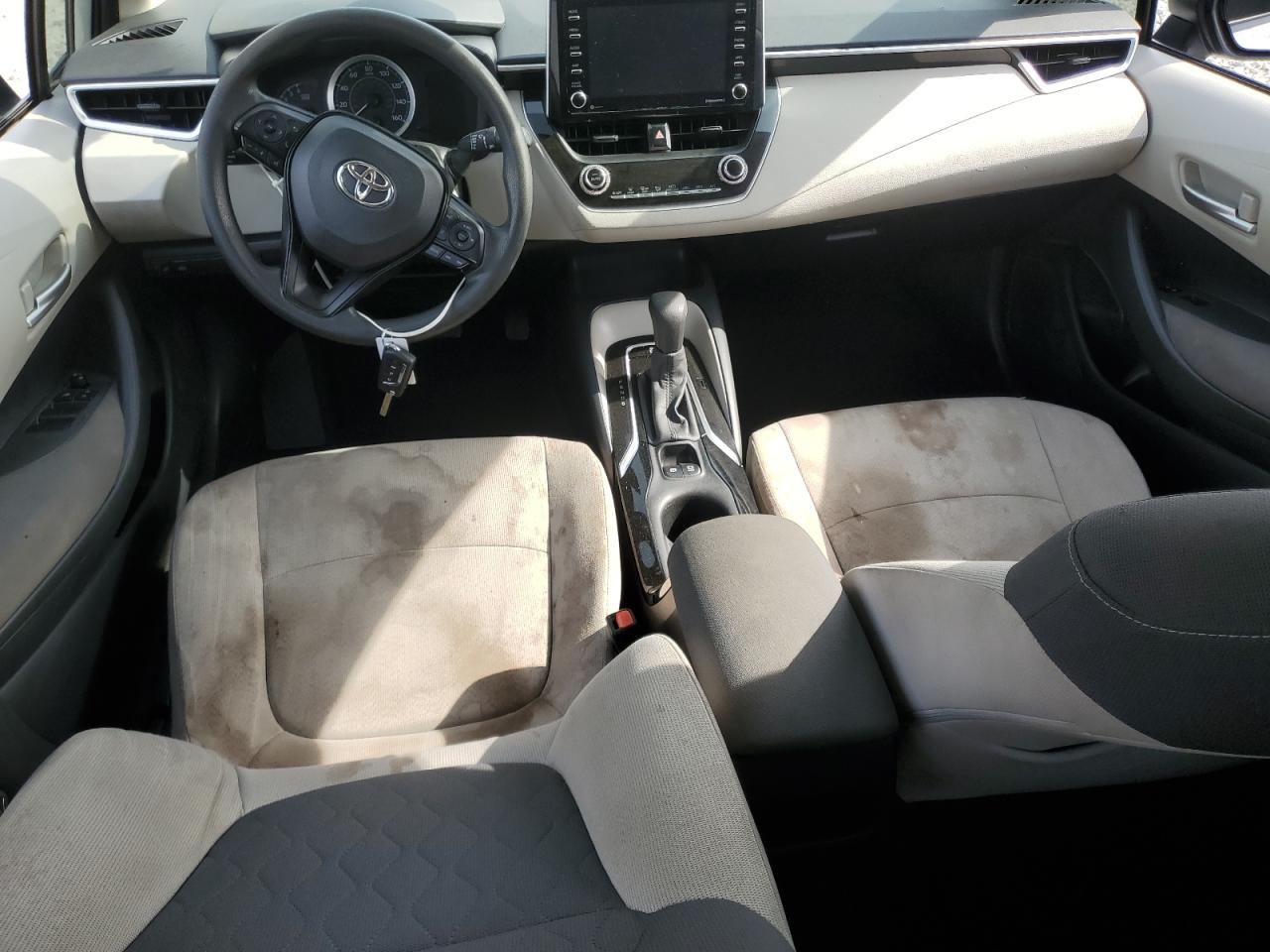 2021 TOYOTA COROLLA LE photo 8