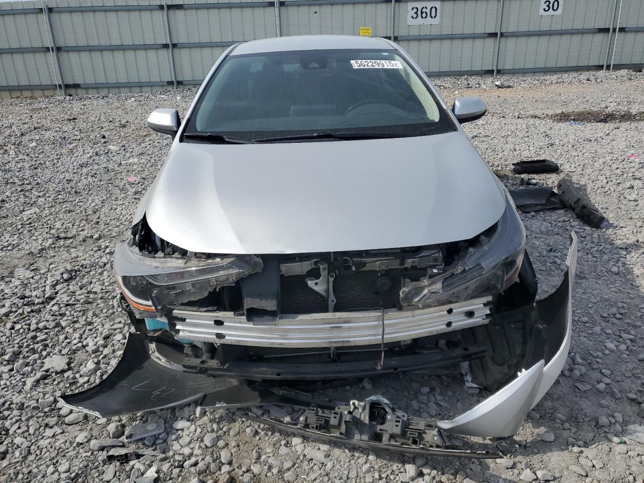 2021 TOYOTA COROLLA LE photo 5