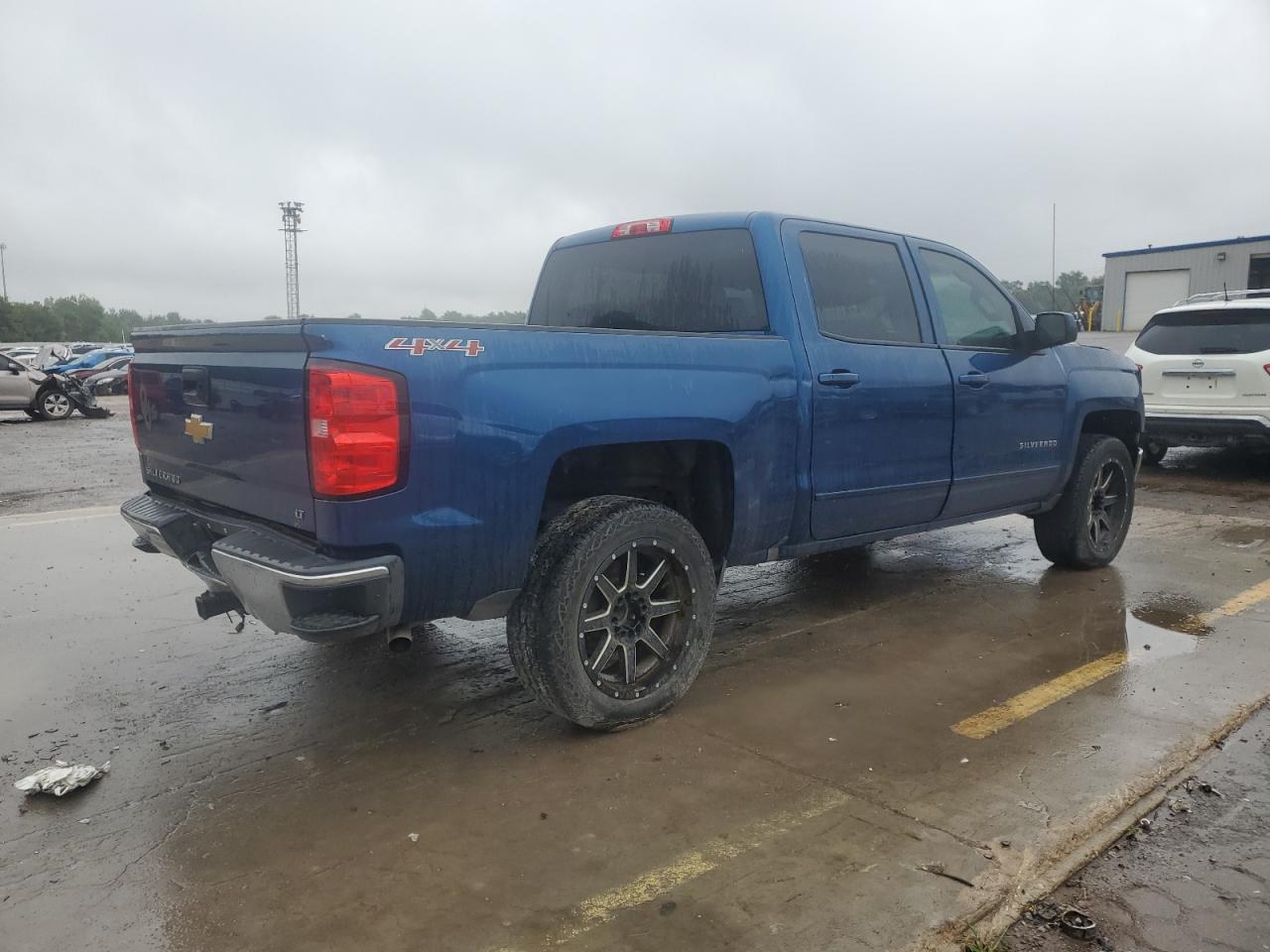 2017 CHEVROLET SILVERADO K1500 LT photo 7