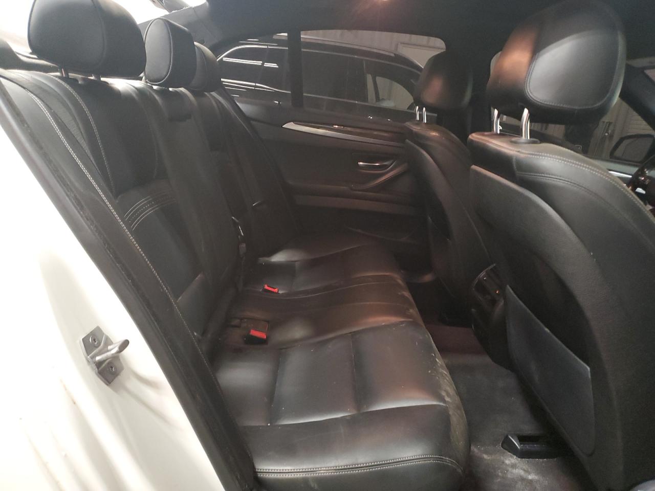 2016 BMW 528 XI photo 28