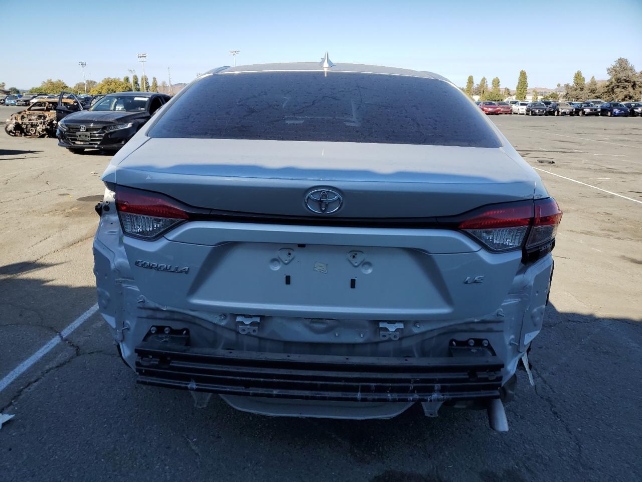 2024 TOYOTA COROLLA LE photo 6