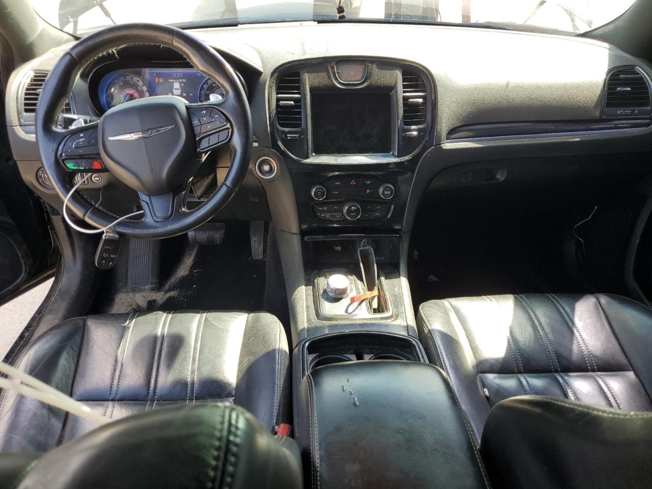 2019 CHRYSLER 300 photo 15