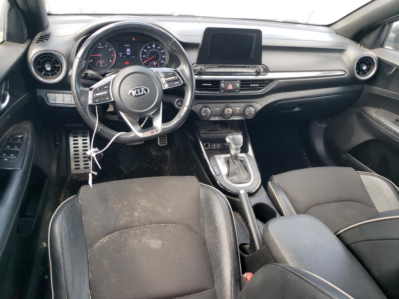 2021 KIA FORTE GT LINE photo 8