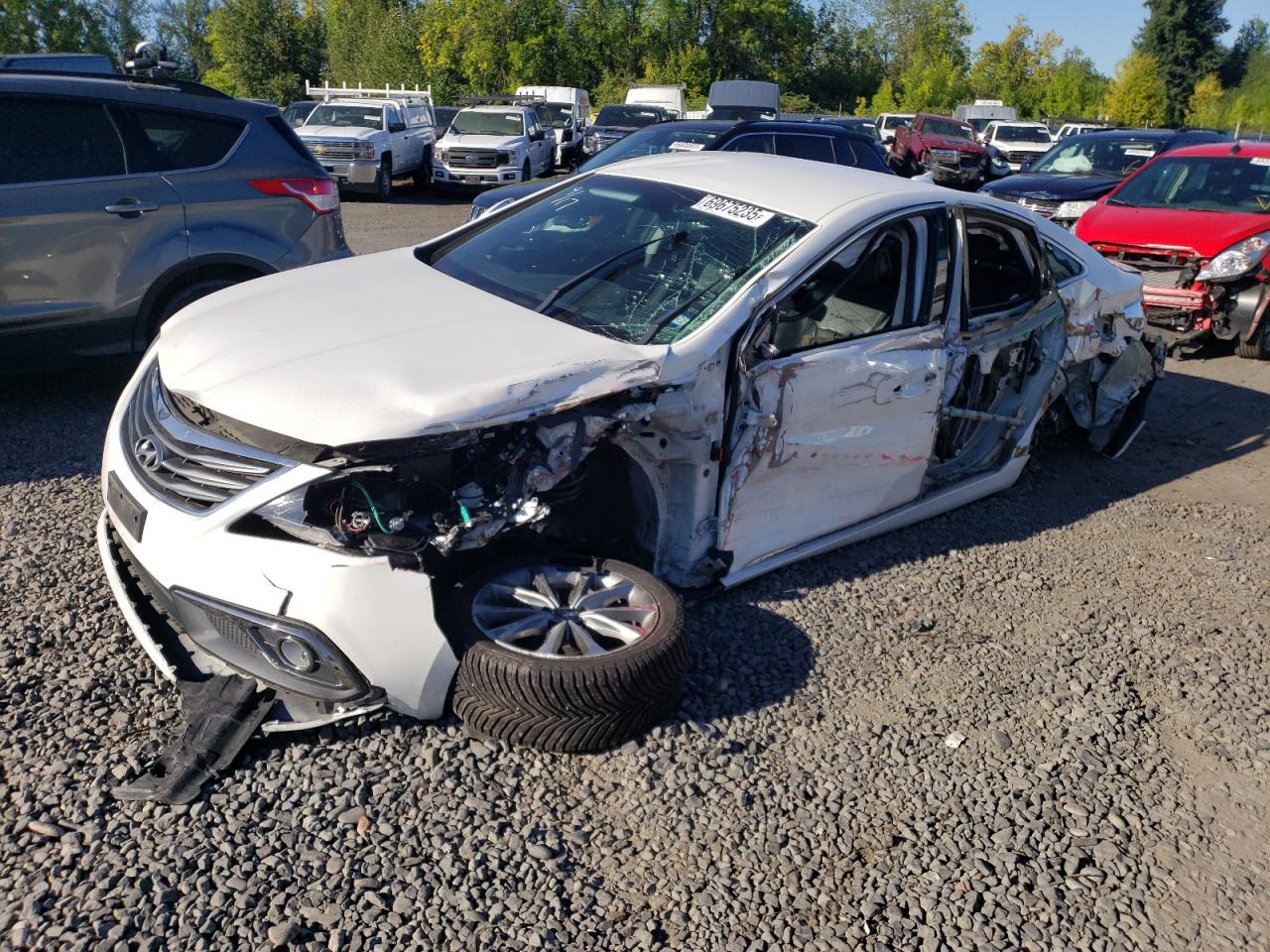 2017 HYUNDAI AZERA