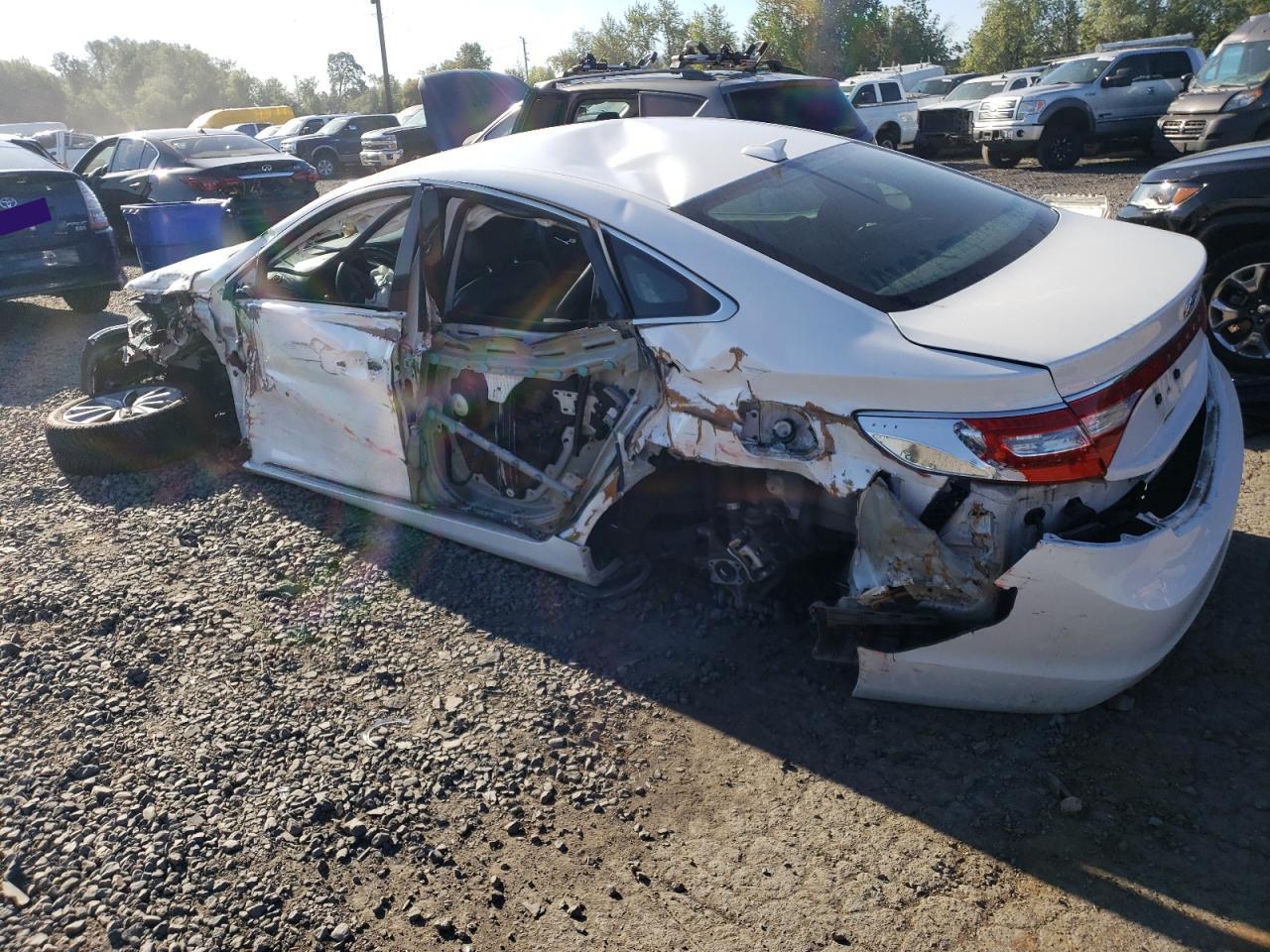 2017 HYUNDAI AZERA photo 3