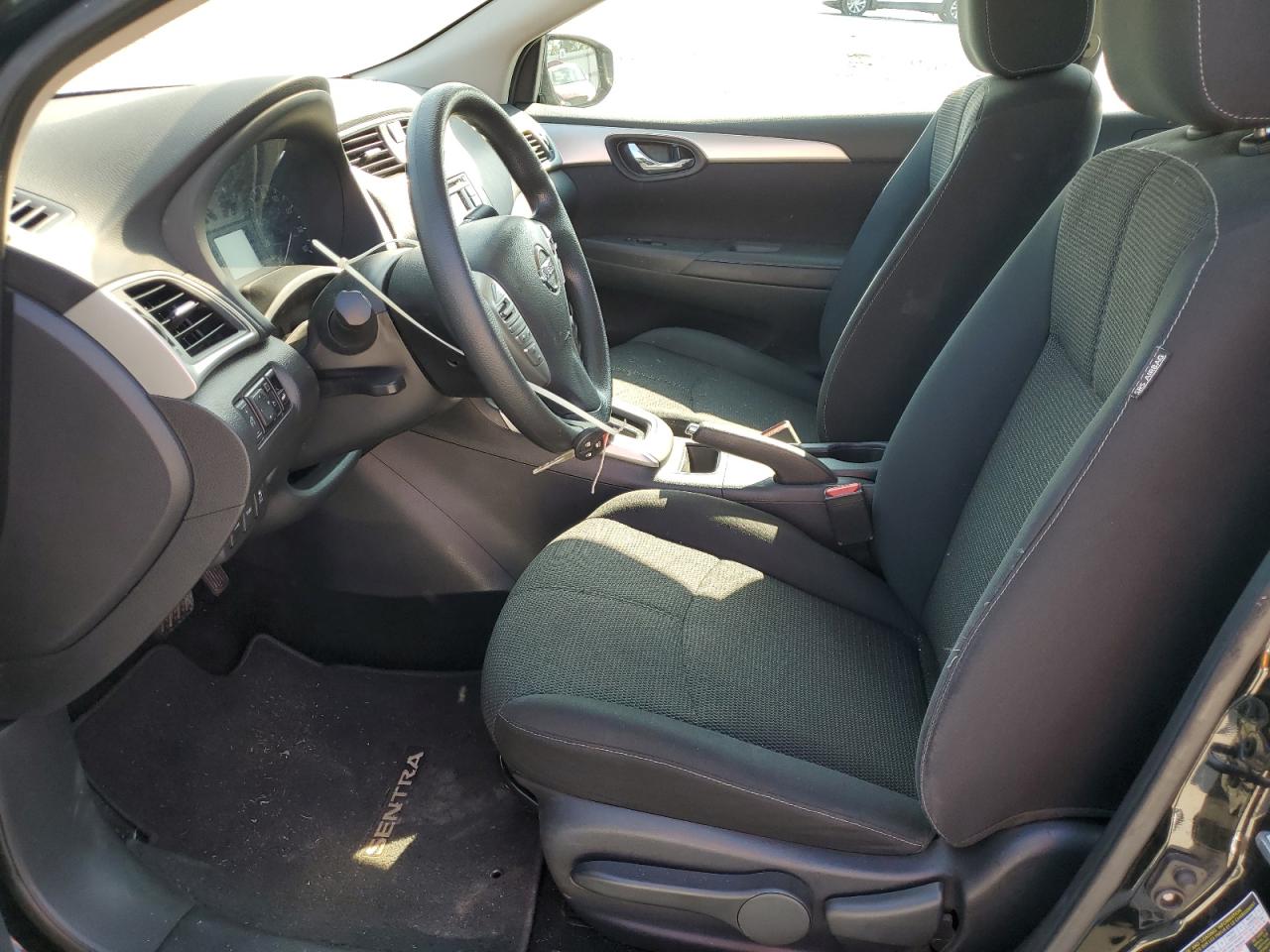 2017 NISSAN SENTRA S photo 7