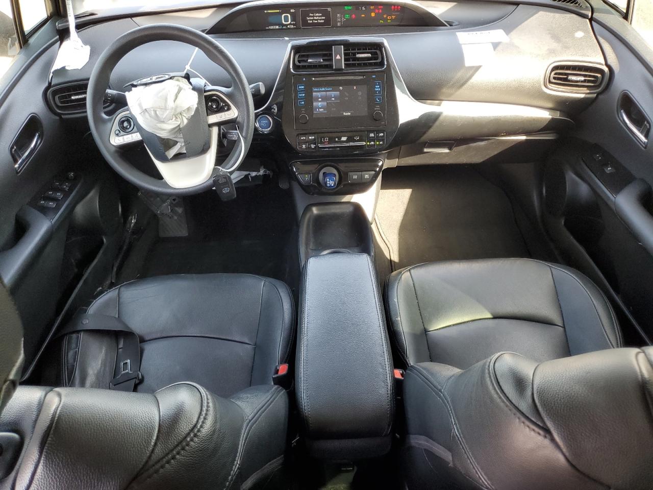 2018 TOYOTA PRIUS TWO photo 15