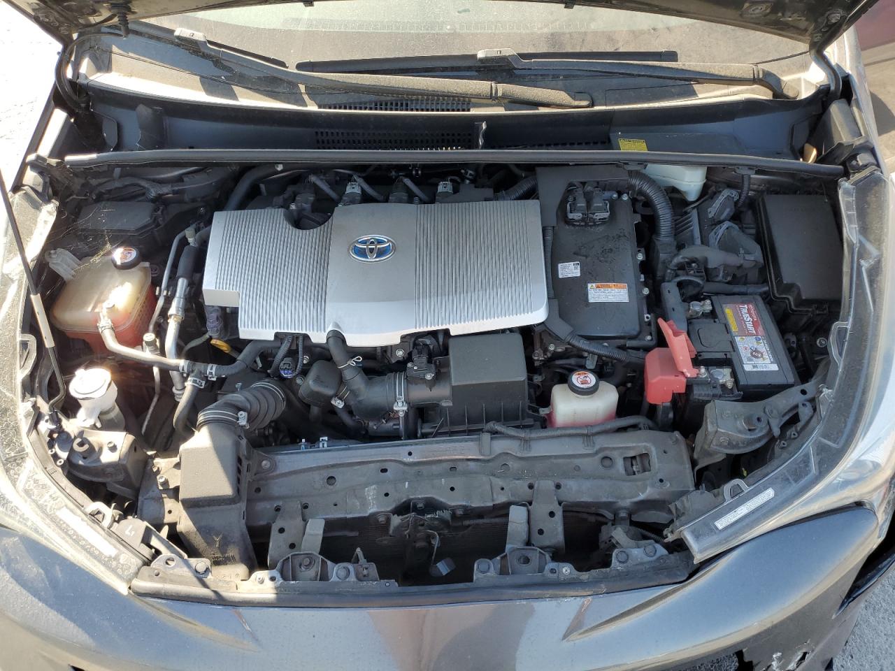 2018 TOYOTA PRIUS TWO photo 21