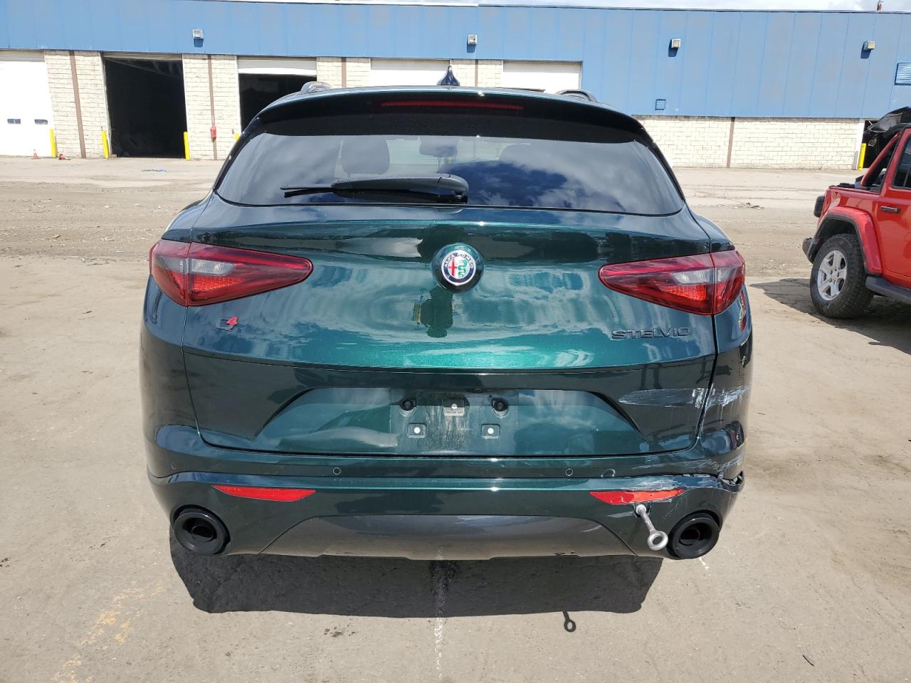 2020 ALFA ROMEO STELVIO TI photo 11