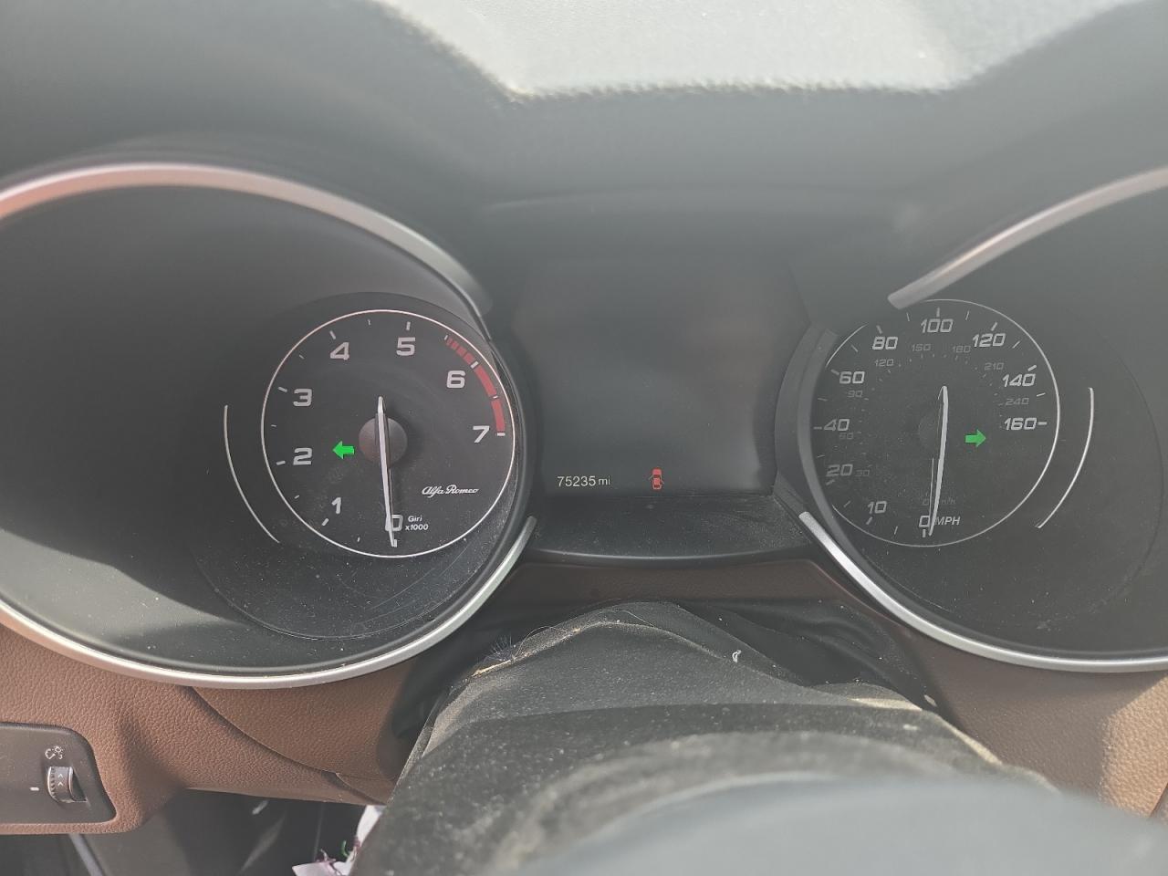2020 ALFA ROMEO STELVIO TI photo 17