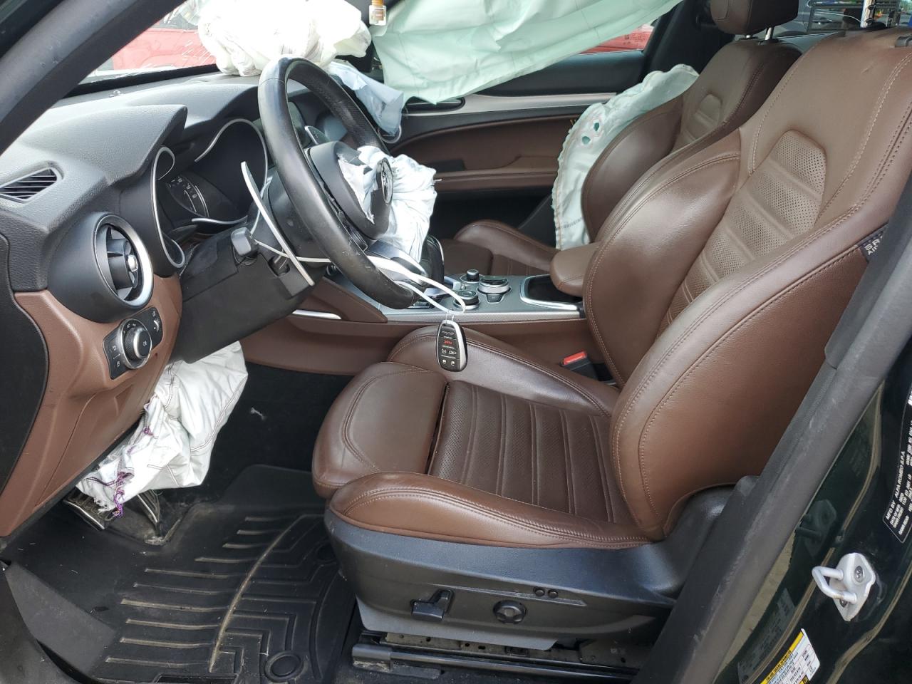 2020 ALFA ROMEO STELVIO TI photo 13