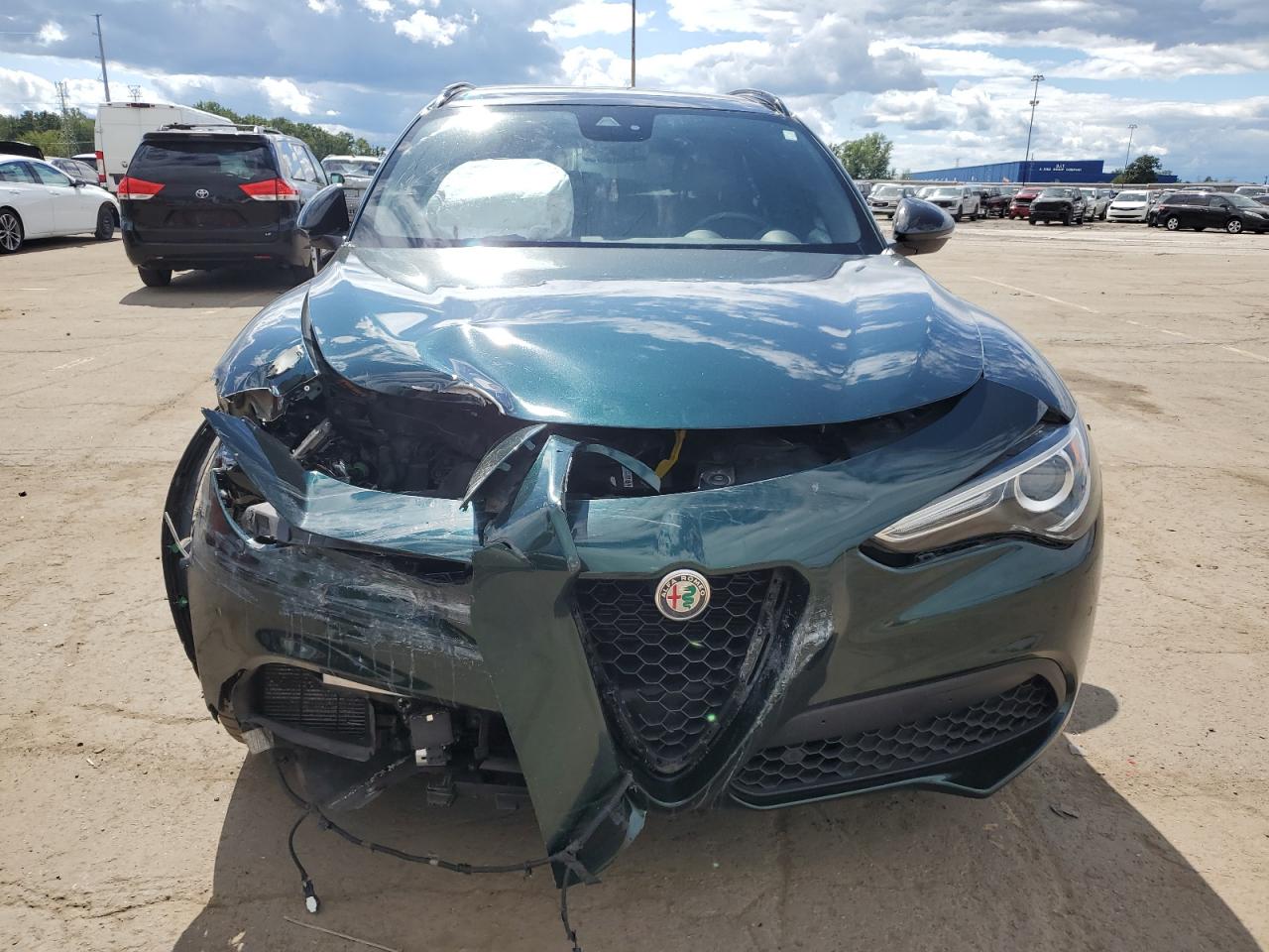 2020 ALFA ROMEO STELVIO TI photo 9
