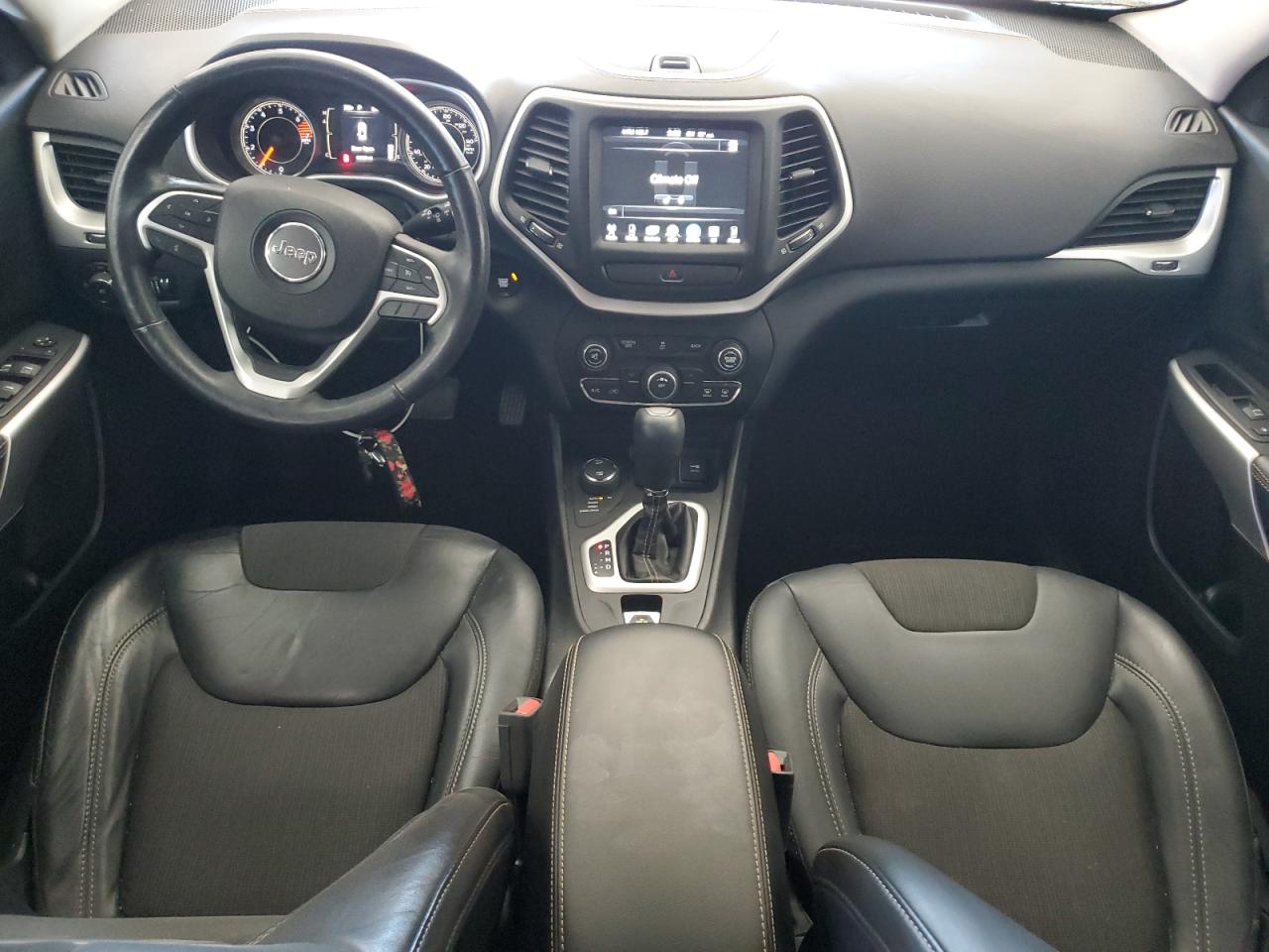2018 JEEP CHEROKEE LATITUDE PLUS photo 8