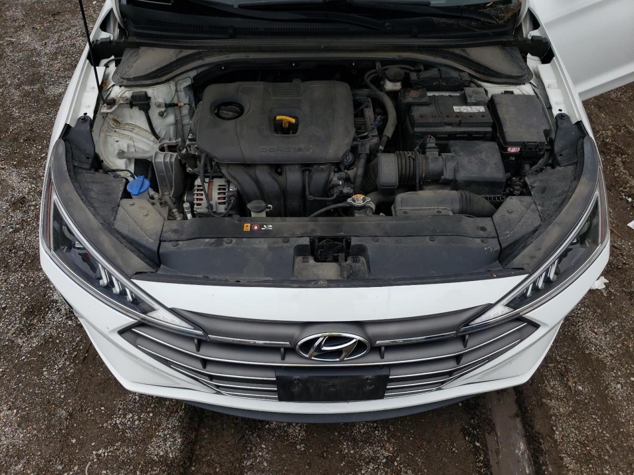 2020 HYUNDAI ELANTRA SEL photo 31