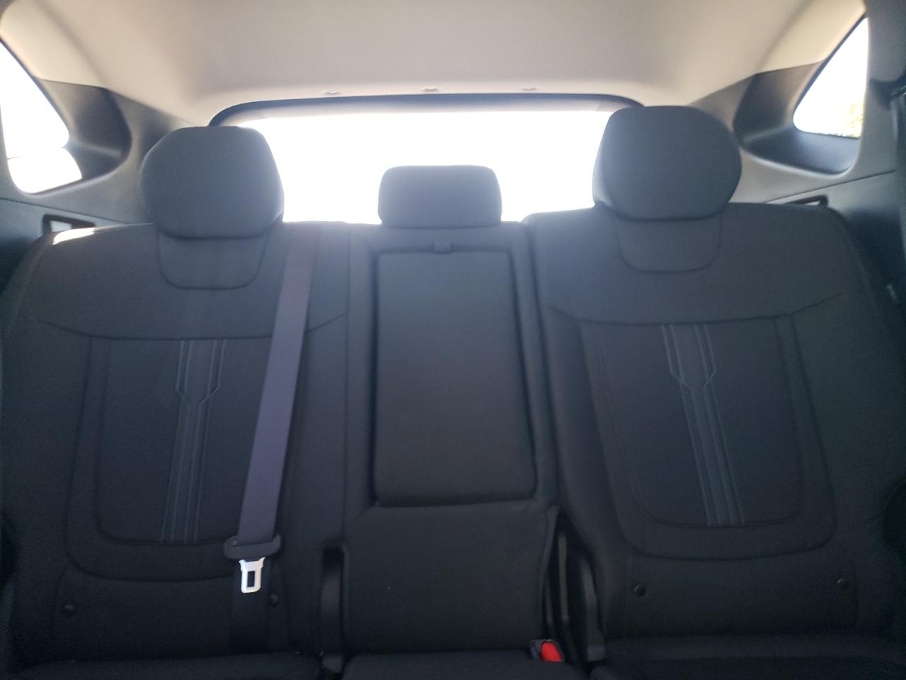 2025 HYUNDAI TUCSON SEL photo 19