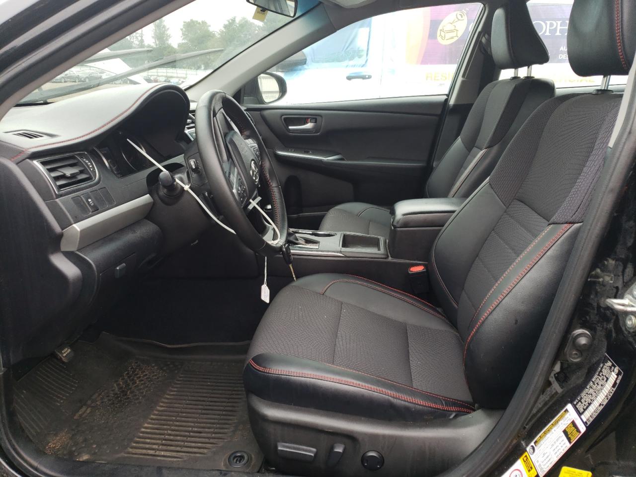 2016 TOYOTA CAMRY photo 13