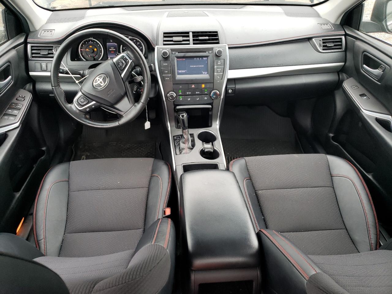 2016 TOYOTA CAMRY photo 15
