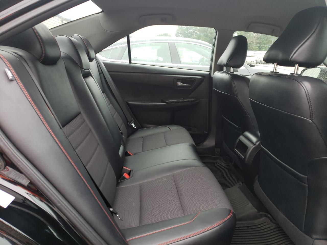 2016 TOYOTA CAMRY photo 19