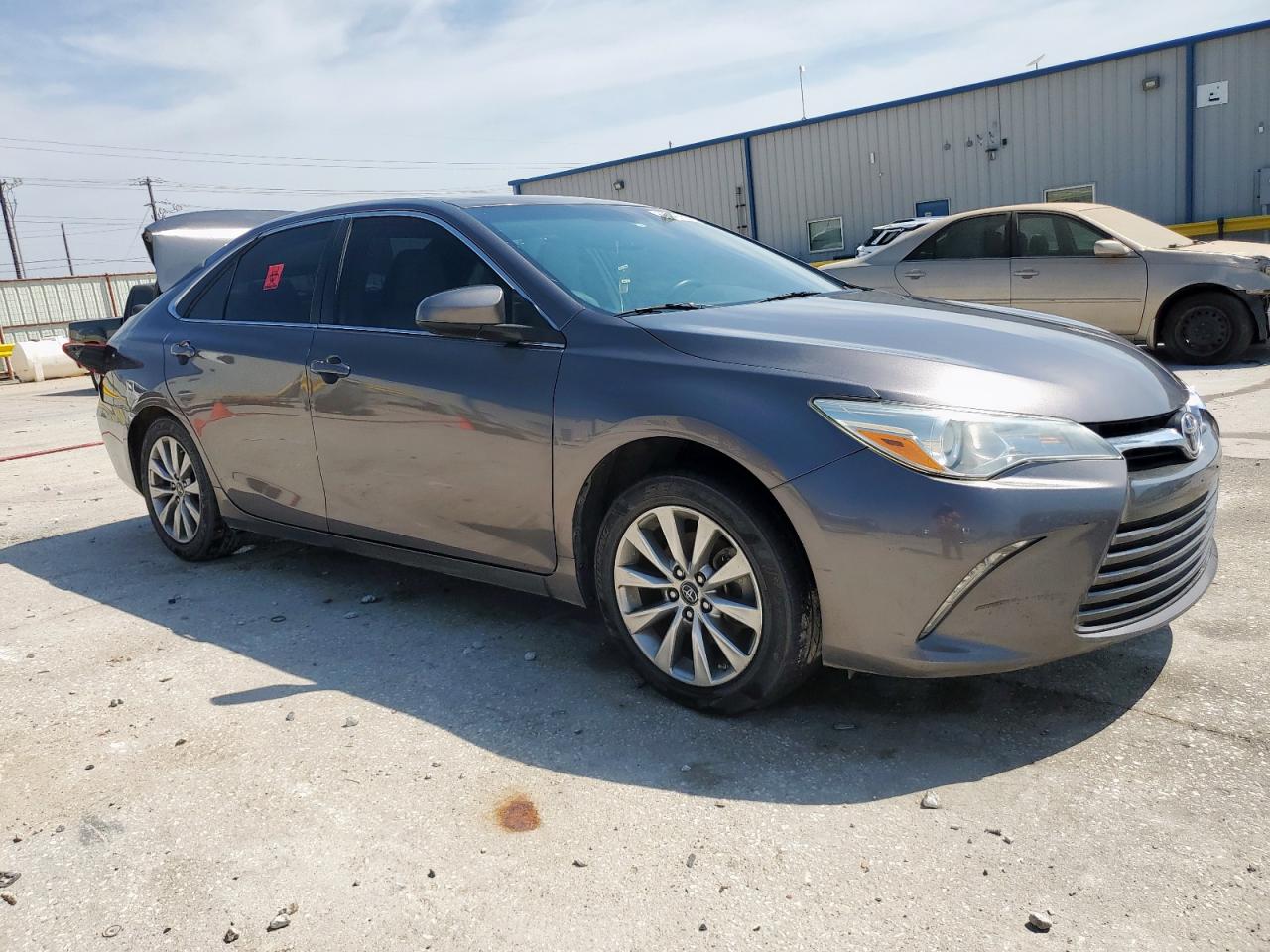 2017 TOYOTA CAMRY LE photo 7
