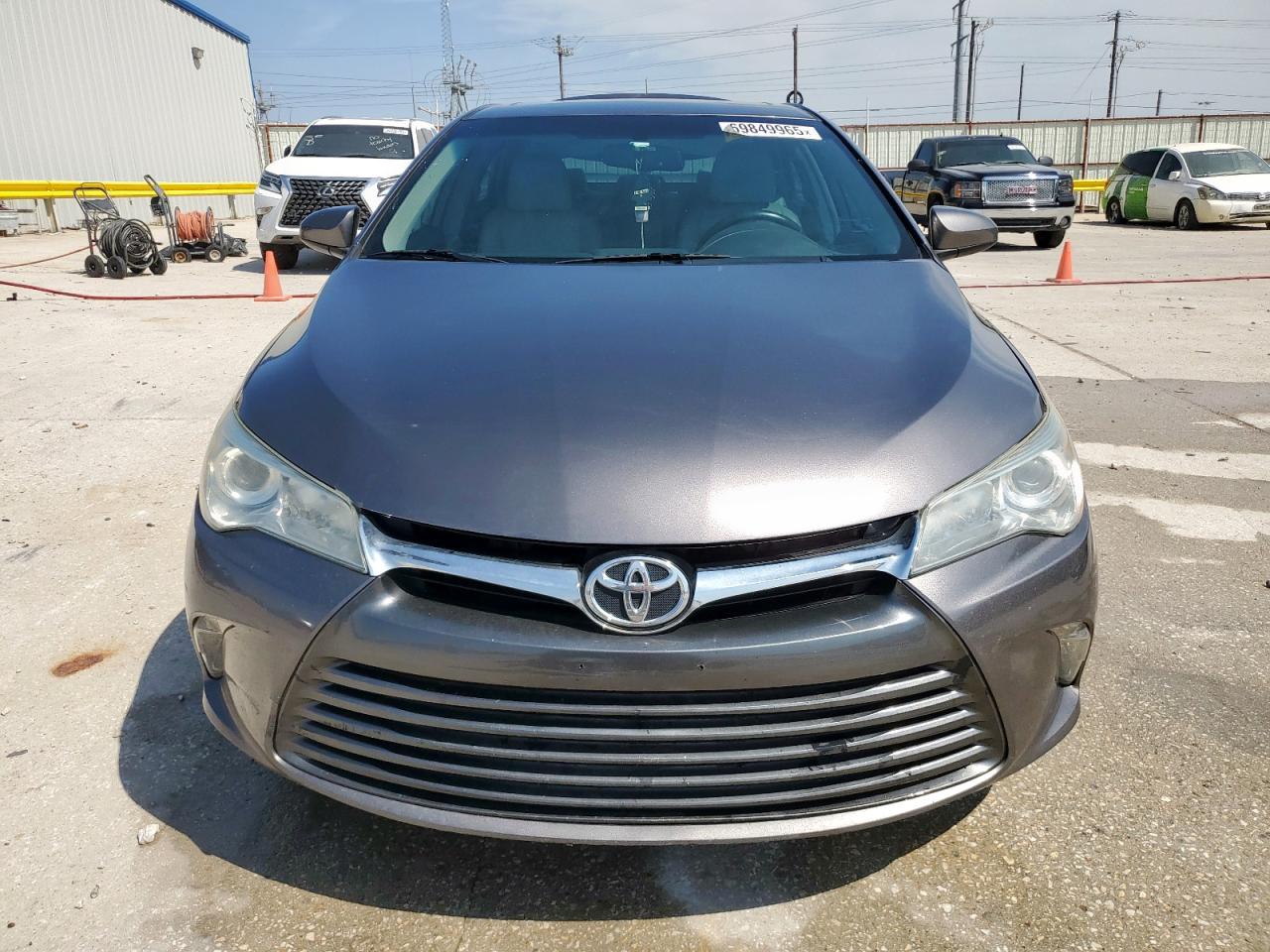 2017 TOYOTA CAMRY LE photo 9