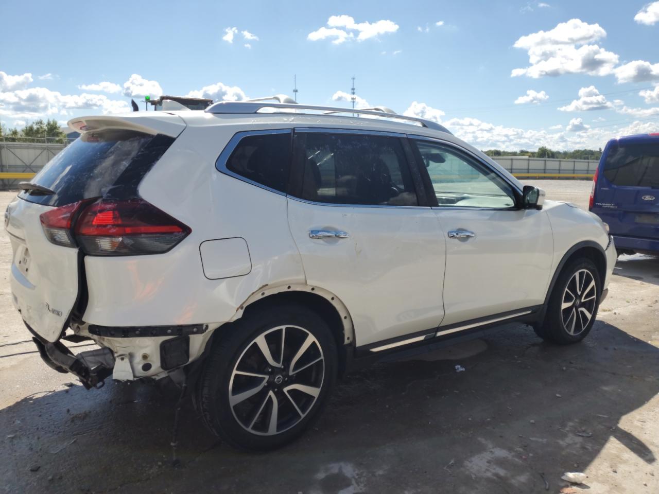 2018 NISSAN ROGUE SL photo 3