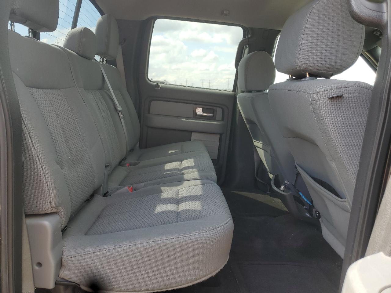 2014 FORD F150 SUPERCREW photo 28