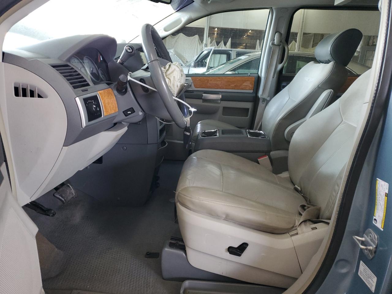 2008 CHRYSLER TOWN & COUNTRY LIMITED photo 19