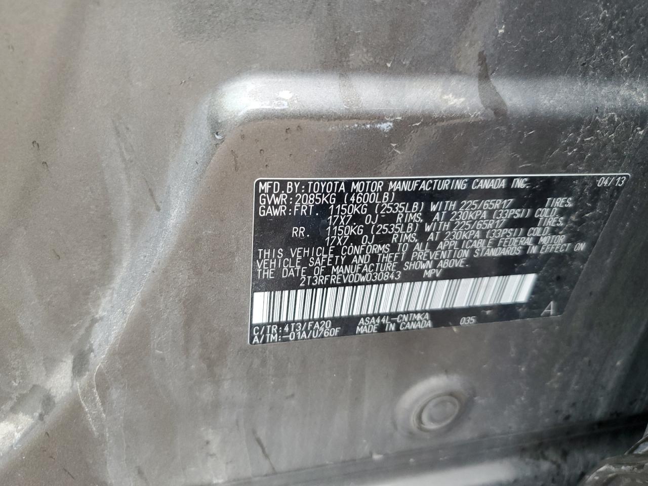 2013 TOYOTA RAV4 XLE photo 12